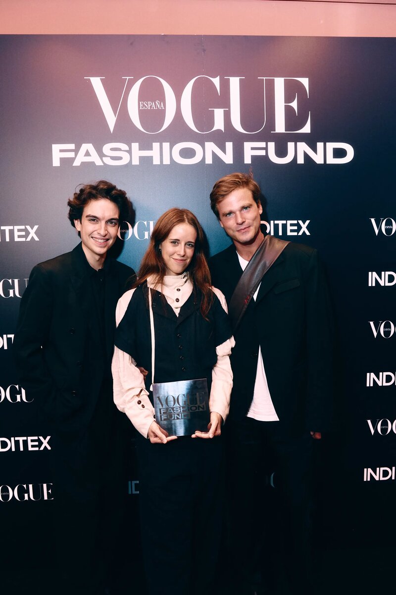 Tíscar Espadas, ganadora del Vogue Fashion Fund 2024 en una noche histórica para la moda española 